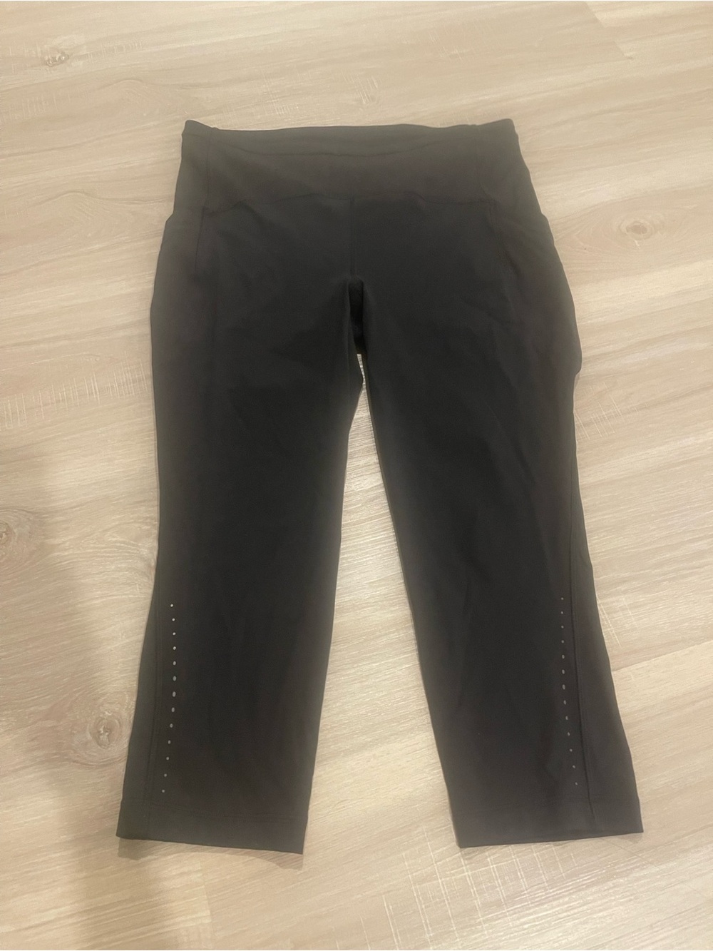 Lululemon Black Women’s Capri size 12